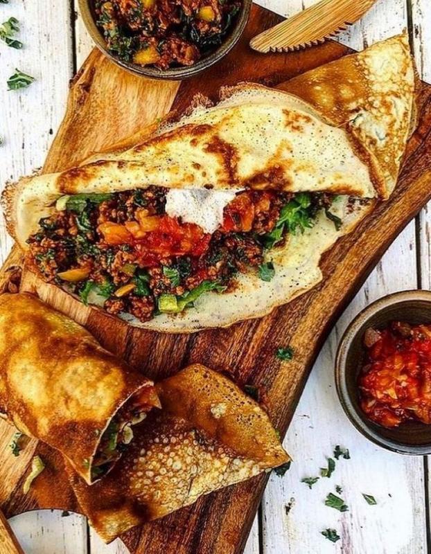 Æggewraps med spicy oksekødsfyld