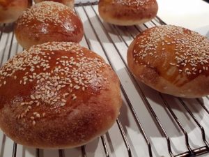 Nemme og lækre hjemmelavede burgerboller