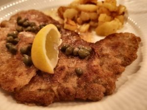 Wienerschnitzel med brasede kartofler