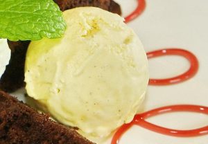 Hvid chokoladeparfait