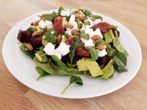 Salat med mynte og mandler