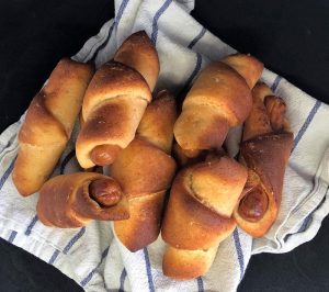 Pølsebrød med linsemel