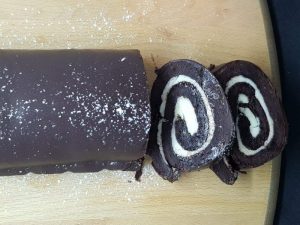 Roulade med chokolade og smørcreme