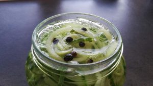 Syltede agurkestrimler