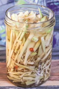 Syltede, krydrede broccolistokke