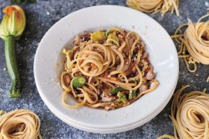 Pasta med tun