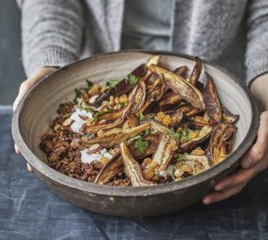 Indiske belugalinser med aubergine