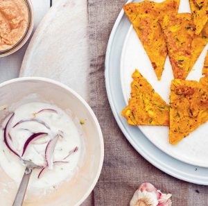 Indiske besan puda pandekager