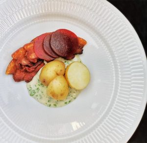 Stegt flæsk med persillesovs