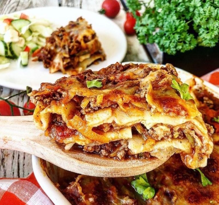 Italiensk ret vi alle elsker: Se her hvordan du laver en sundere lasagne