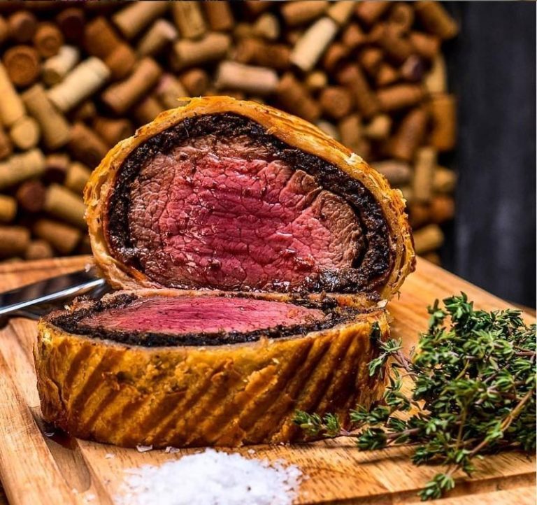Den perfekte ret til nytår: Sådan laver du den bedste Beef Wellington, som alle vil elske