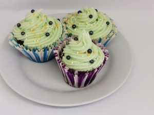 Mørke cupcakes med frosting