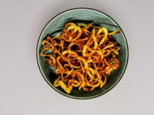 Hjemmelavet curly fries