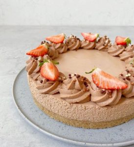 Moussekage med mælkechokolade