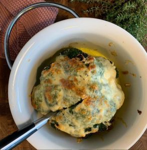 Ostebagt broccoli