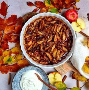 Bagte æbler med kanel