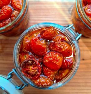 Semidried tomater i ovn