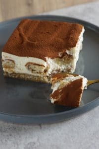 Tiramisu med fløde og æggehvider