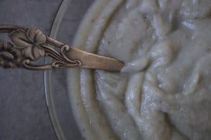 Jordskokkepuré med timian