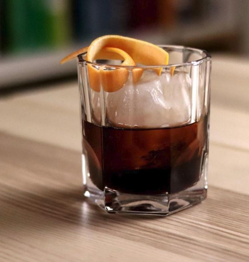Black negroni