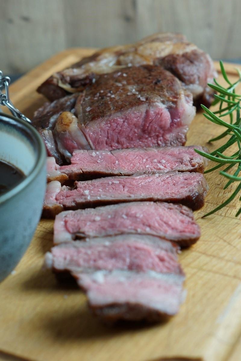 Højrebsbøf sous vide