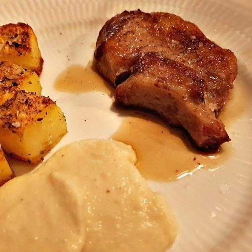 ✓?Sous vide Iberico svinefilet sprøde knoldselleripure og smør | opskrift på Gastro Fun