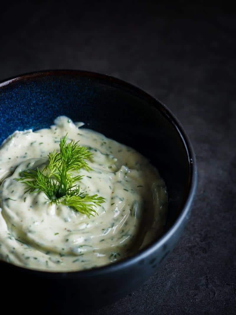 Mayo med dild og flødeskum