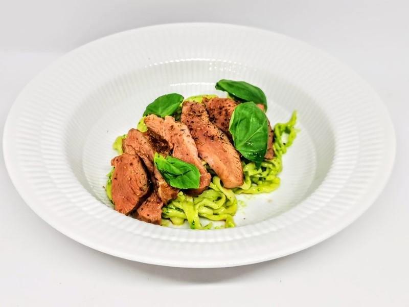 Pasta Pesto Andebryst