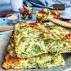 Æggekage med grønt og tomatsalat1