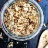 Hjemmelavet vanilje-banan granola