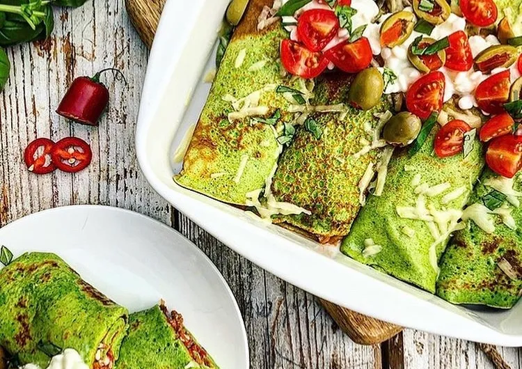 Spinatpandekager med oksekødsfyld og lækker topping