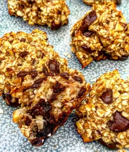 Sundere bananhapsere med chokolade og havregryn