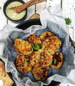 Veggiedeller med couscous, grøntsager og parmesan