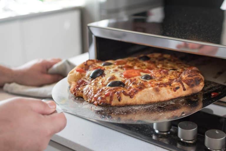 Pizzajern test: Aldrig har det være lettere at lave pizza
