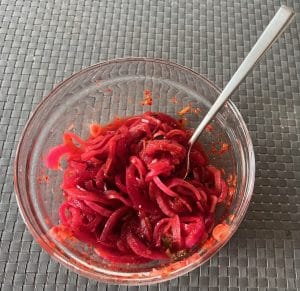 Cebollas Curtidas (Mexicanske syltede rødløg)