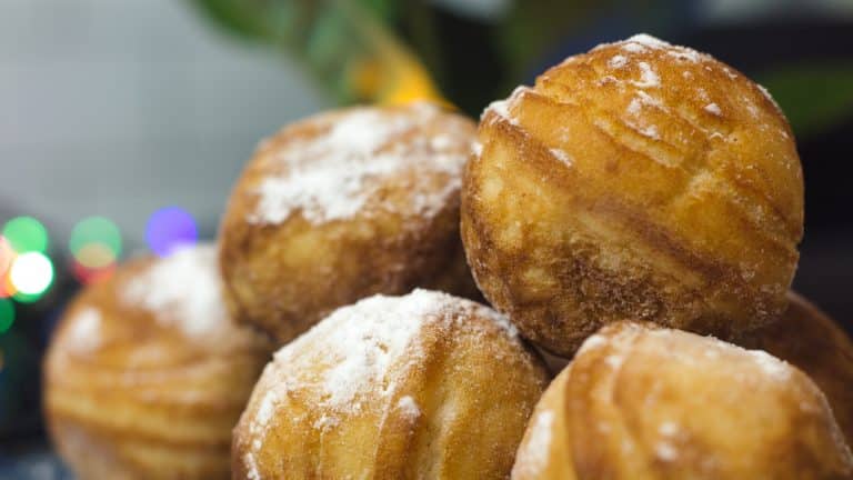 Æbleskiver med citron og kardemomme