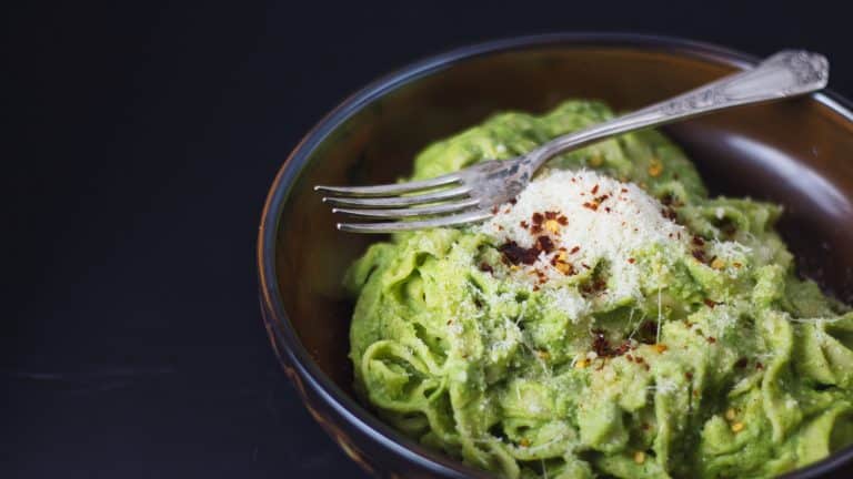 Fettuccine med ærtepesto