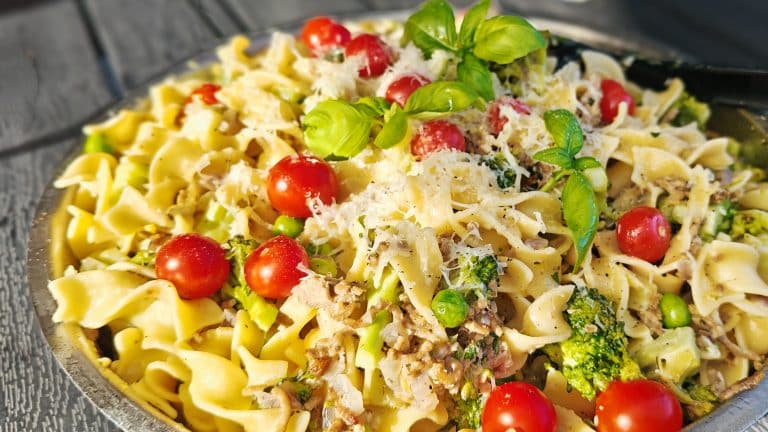 Pasta med citron og broccoli