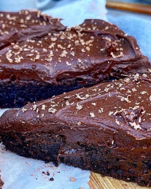 Chokoladekage med chokoladeganache 